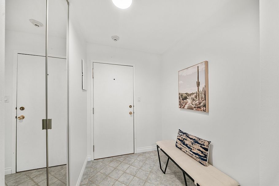 108 251 W 4th Street North Vancouver, BC - 13