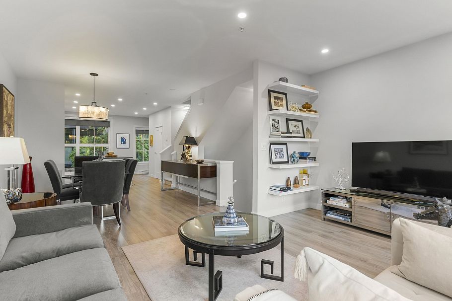 3445 Porter Street Vancouver, BC - 11