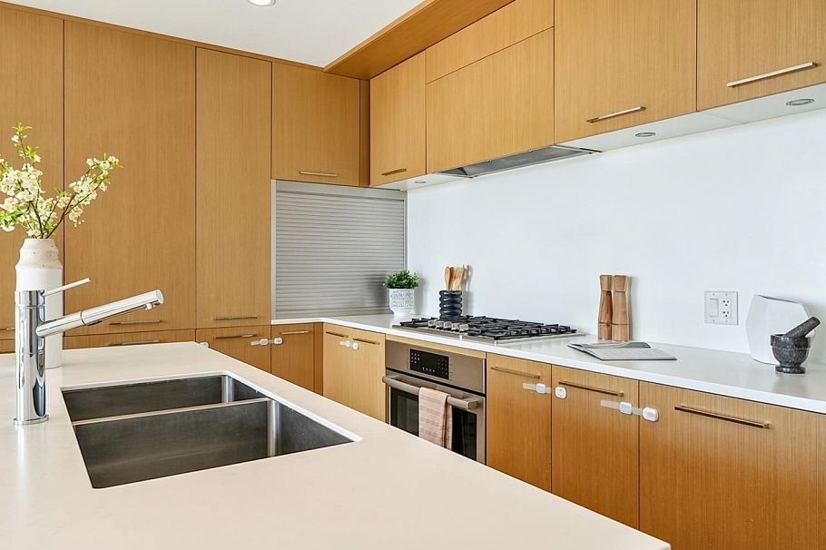 605 5115 Cambie Street Vancouver, BC - 5