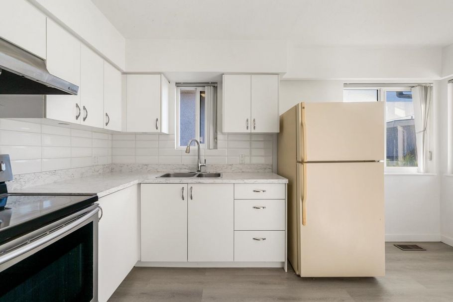 6527 Tyne Street Vancouver, BC - 10