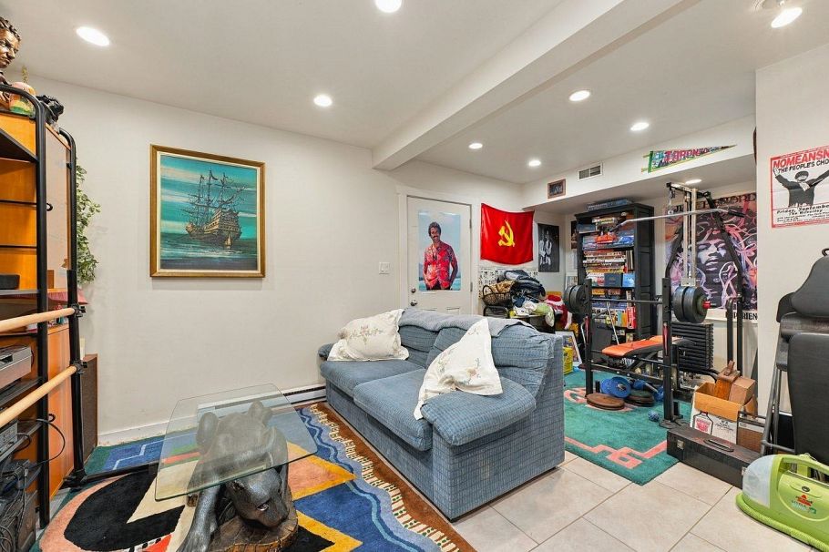 2214 E 4th Avenue Vancouver, BC - 26