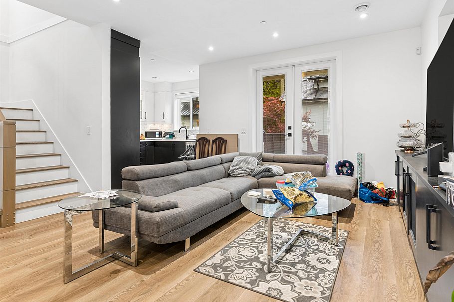 797 E 18th Avenue Vancouver, BC - 8