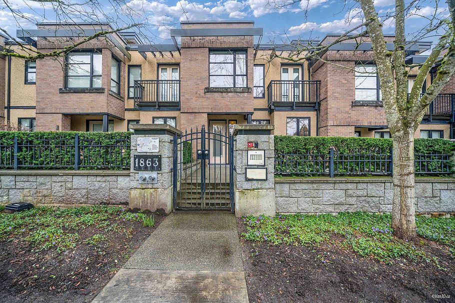2 1863 Wesbrook Mall Vancouver, BC - 1