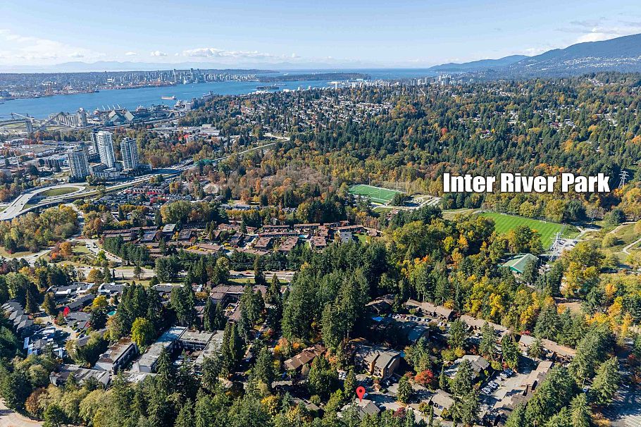 2026 Purcell Way North Vancouver, BC - 31