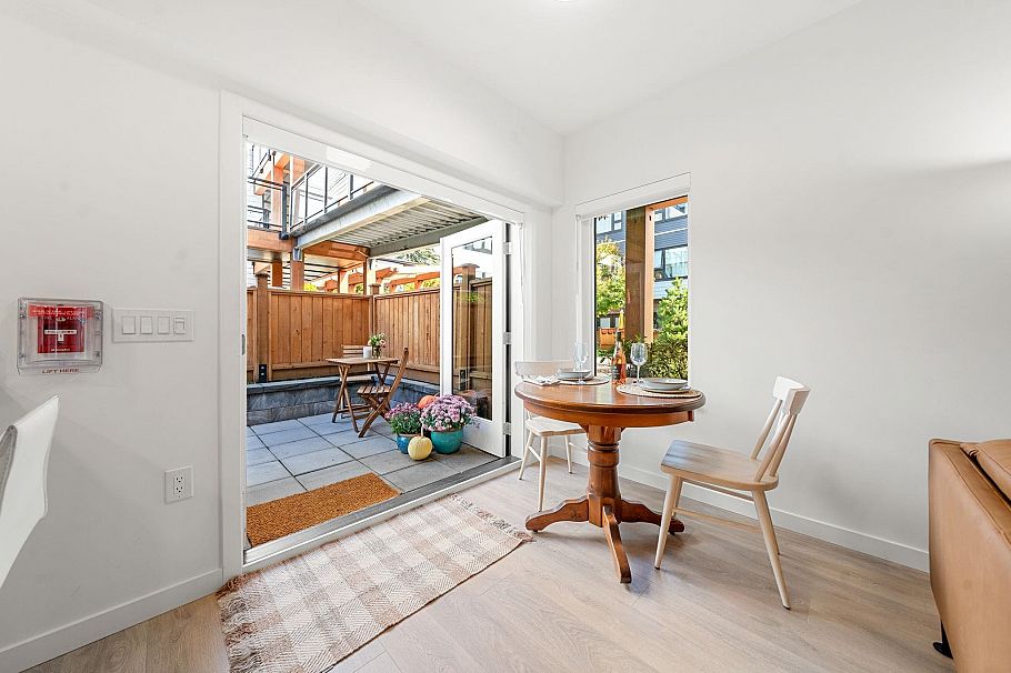 157 555 E 2nd Street North Vancouver, BC - 10