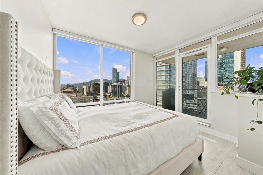 2404 565 Smithe Street Vancouver, BC - 11
