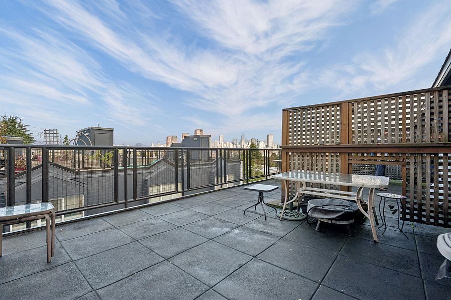 8 2023 W 4th Avenue Vancouver, BC - 17