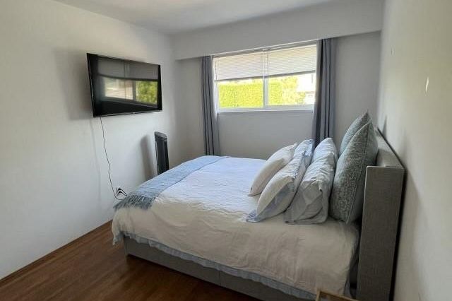 447 E 30th Avenue Vancouver, BC - 9