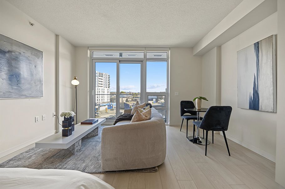 508 180 E 2nd Avenue Vancouver, BC - 2