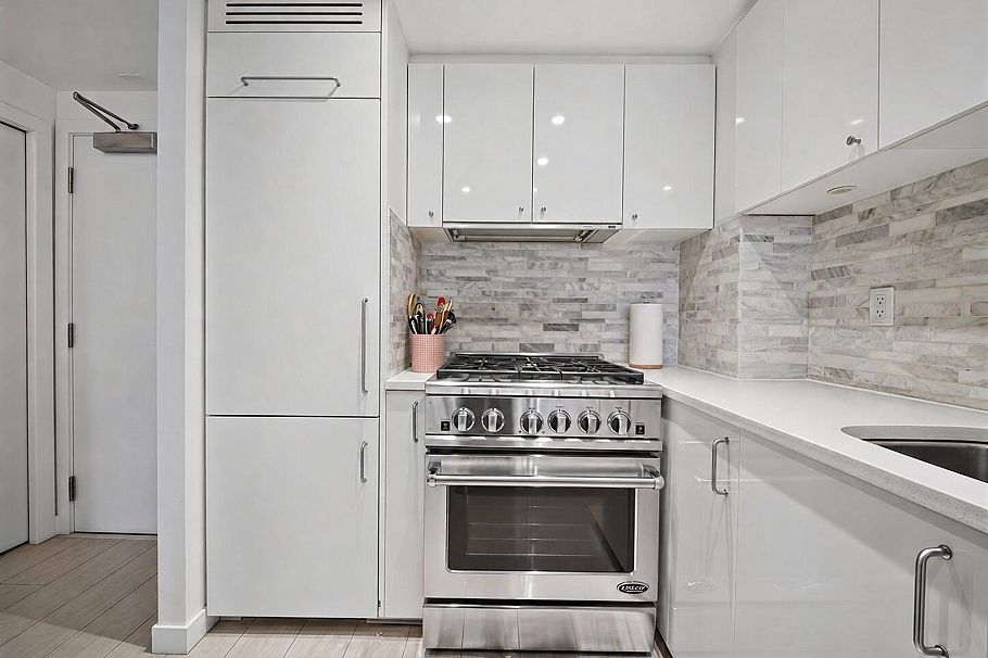 512 1133 Homer Street Vancouver, BC - 10