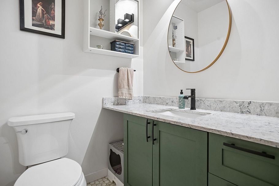 305 1707 Charles Street Vancouver, BC - 21