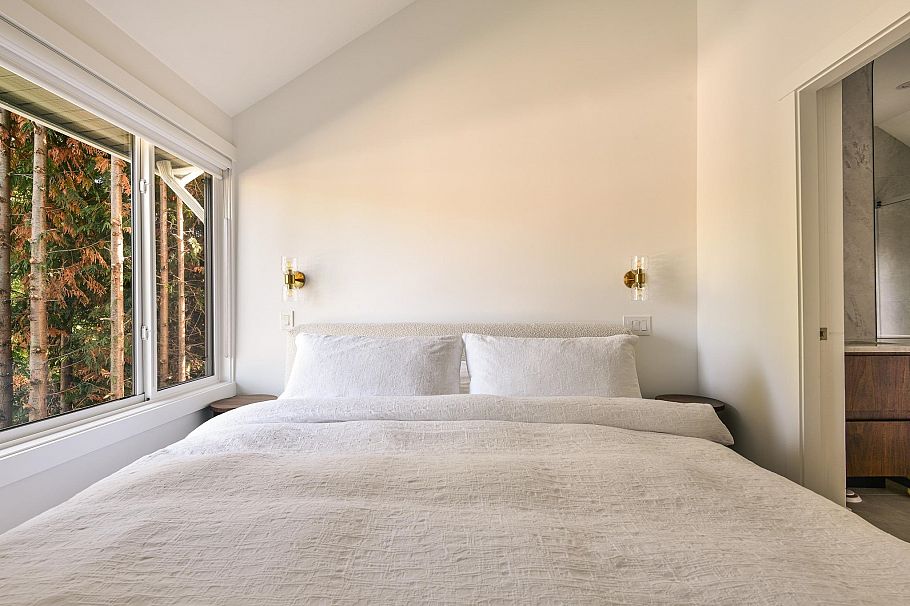 3415 W 24 Avenue Vancouver, BC - 32