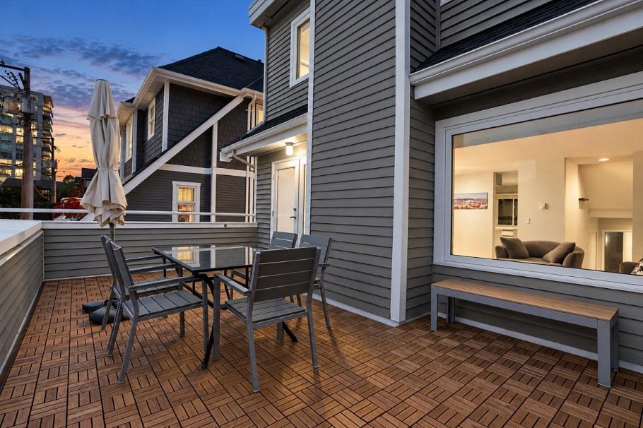 304 223 E Keith Road North Vancouver, BC - 18