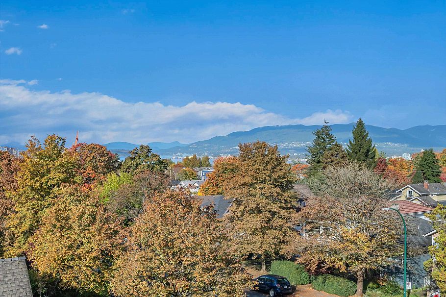 1 2554 Dundas Street Vancouver, BC - 6