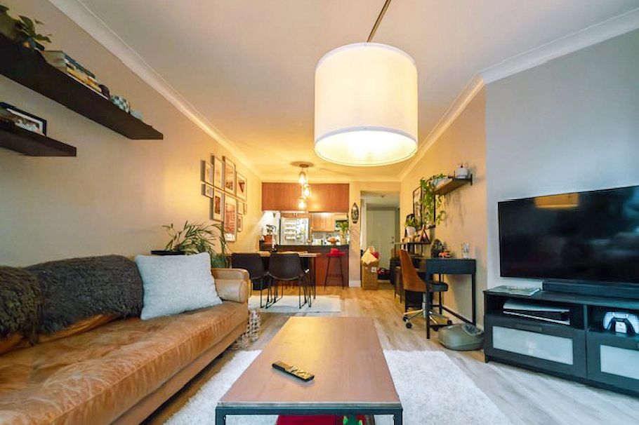 205 1270 Robson Street Vancouver, BC - 6
