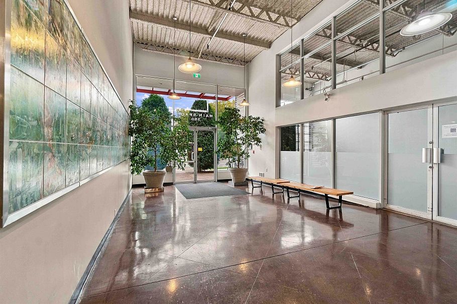 307 350 E 2nd Avenue Vancouver, BC - 5
