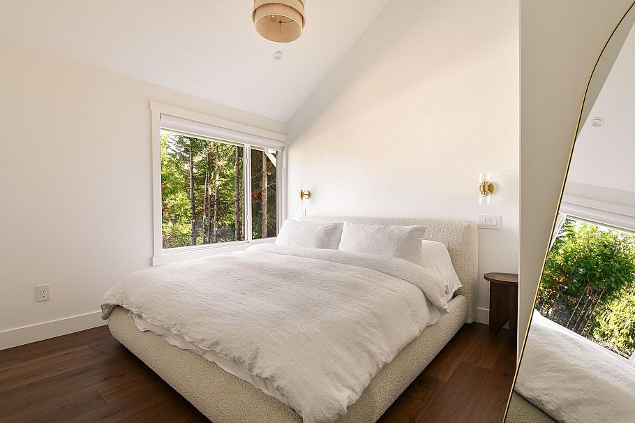 3415 W 24 Avenue Vancouver, BC - 30