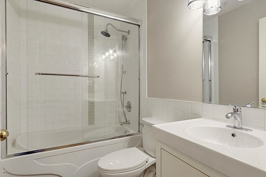 5454 Inverness Street Vancouver, BC - 24