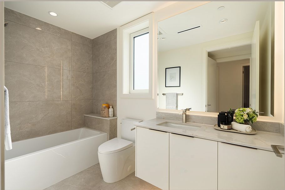 1 6898 Adera Street Vancouver, BC - 8