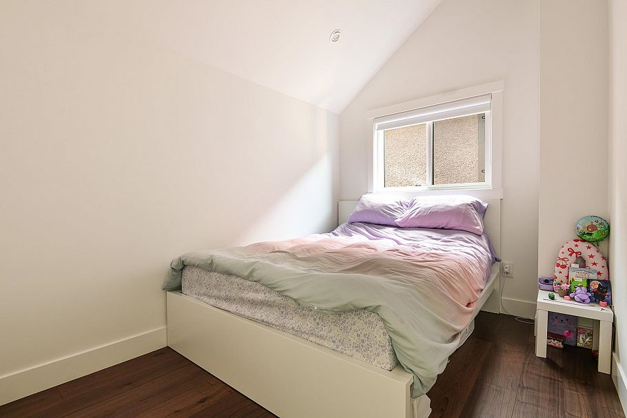 3415 W 24 Avenue Vancouver, BC - 39