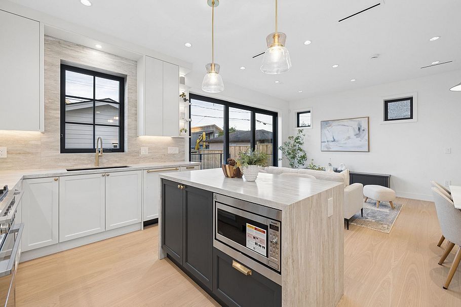 2 2733 William Street Vancouver, BC - 13