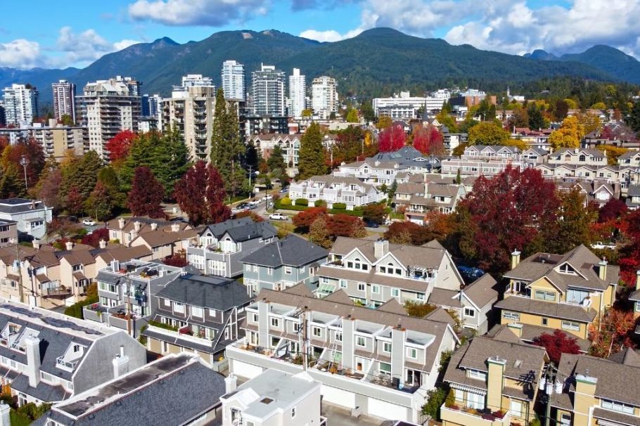 304 223 E Keith Road North Vancouver, BC - 24