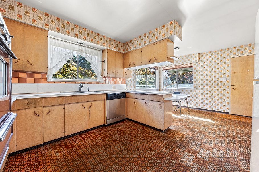 7649 Vivian Drive Vancouver, BC - 18