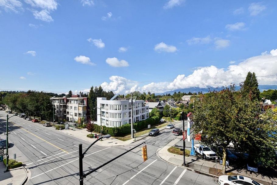PH7 2528 Collingwood Street Vancouver, BC - 6