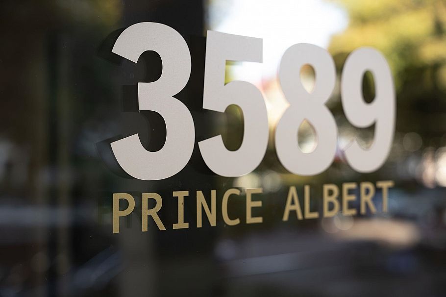 3589 Prince Albert Street Vancouver, BC - 4