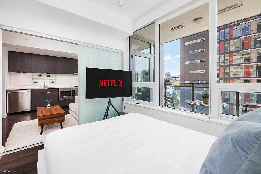 607 161 E 1st Street Vancouver, BC - 10