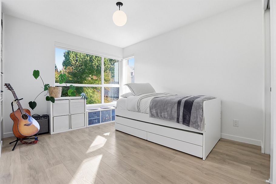 24 533 E 3rd Street North Vancouver, BC - 22