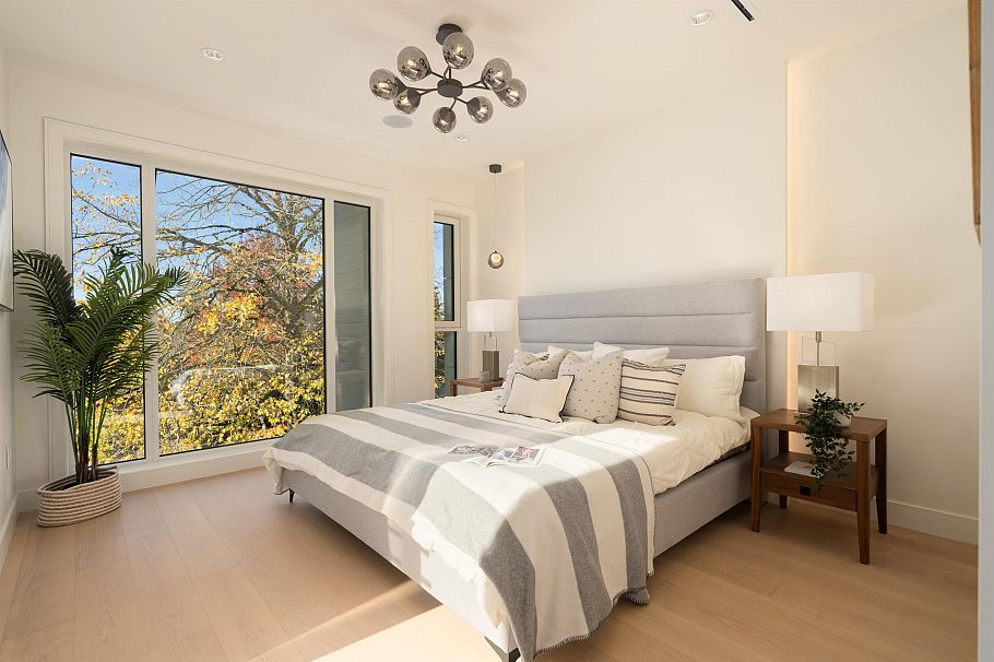 1 6898 Adera Street Vancouver, BC - 9