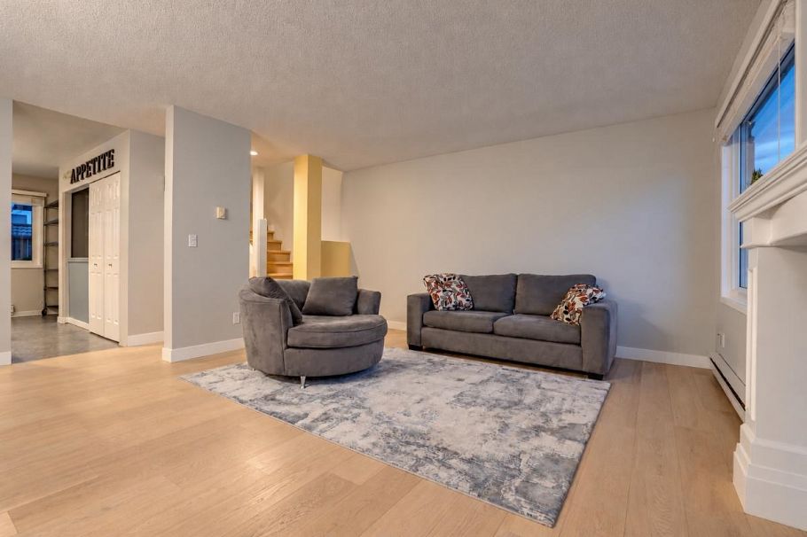 304 223 E Keith Road North Vancouver, BC - 7