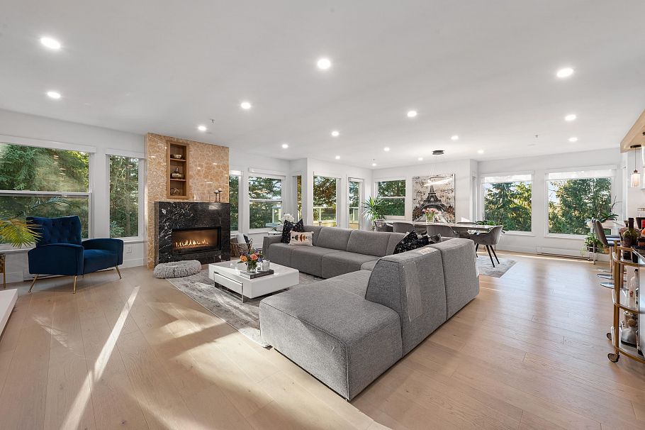 11 2425 Edgemont Boulevard North Vancouver, BC - 19