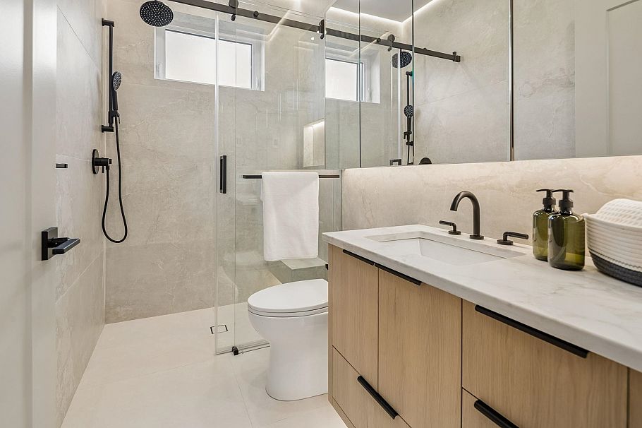 2 936 W 57th Avenue Vancouver, BC - 15