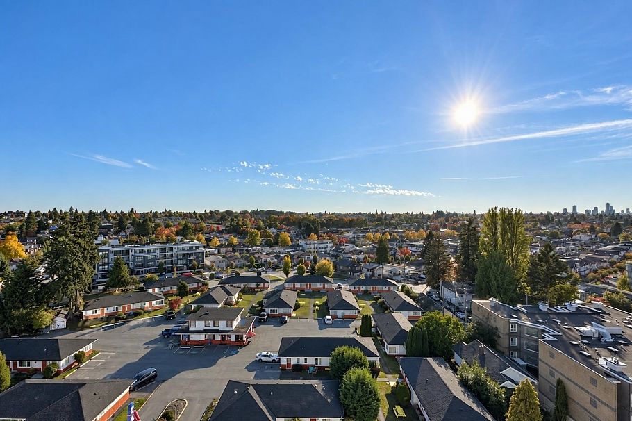 1105 2435 Kingsway Vancouver, BC - 11