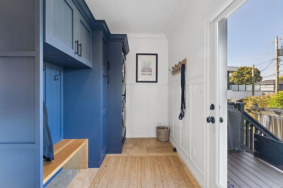 2533 Kitchener Street Vancouver, BC - 12