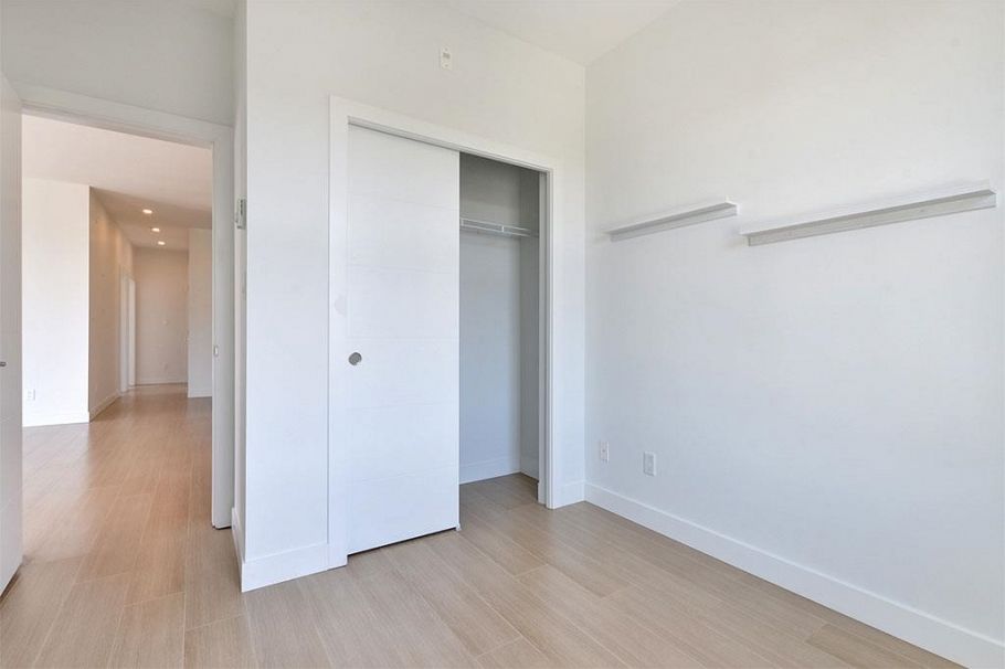 PH7 2528 Collingwood Street Vancouver, BC - 29