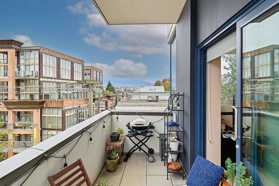 401 1510 W 6th Avenue Vancouver, BC - 20