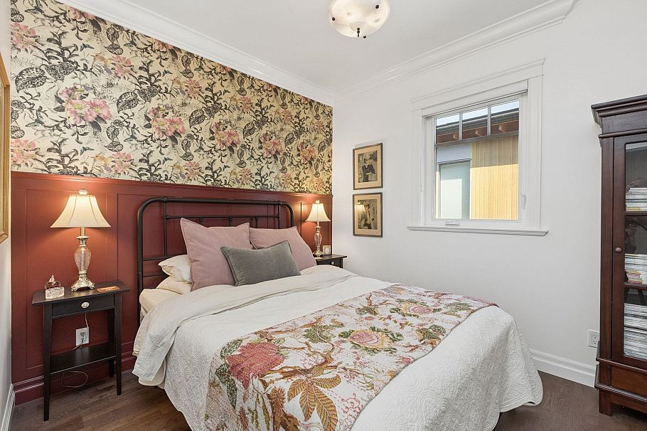 2533 Kitchener Street Vancouver, BC - 18