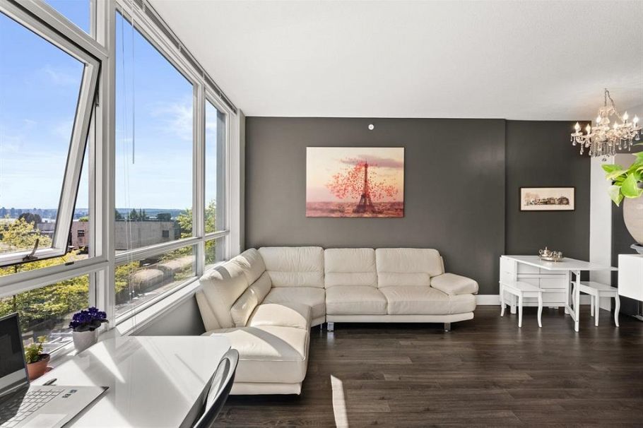 405 120 W 16 Street North Vancouver, BC - 14