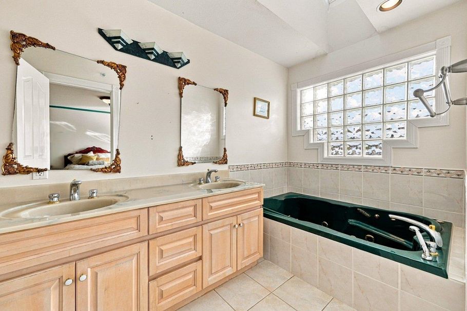 3895 Glendale Street Vancouver, BC - 19