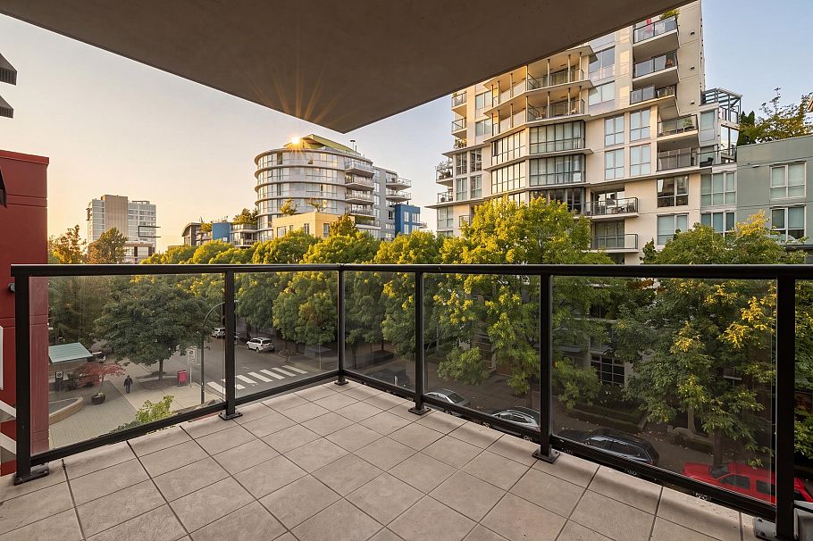 404 1428 W 6th Avenue Vancouver, BC - 8