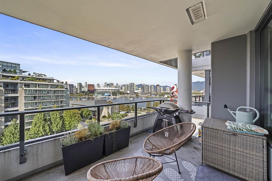 904 1678 Pullman Porter Street Vancouver, BC - 18
