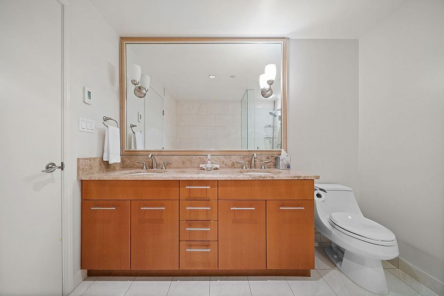 402 323 Jervis Street Vancouver, BC - 25