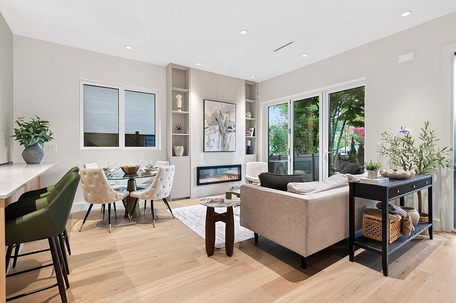 1 3315 W 10th Avenue Vancouver, BC - 3
