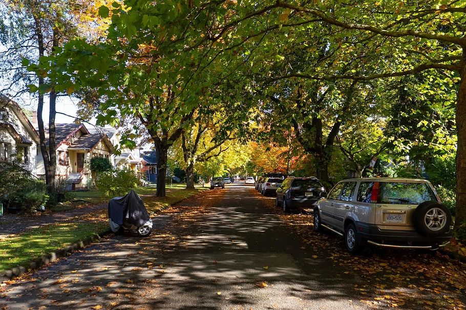 2878 W 14th Avenue Vancouver, BC - 39