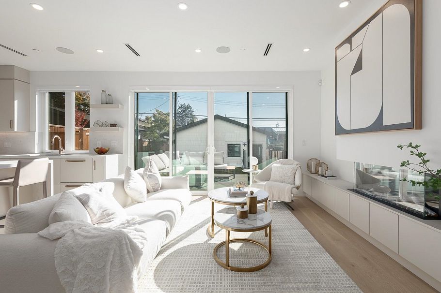 2 2138 W 48th Avenue Vancouver, BC - 3