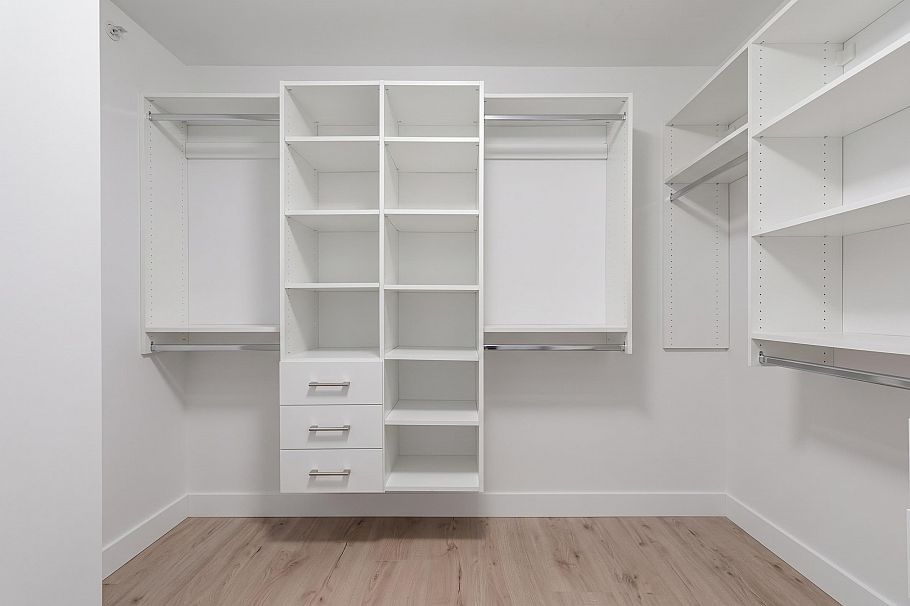 35 W 15th Avenue Vancouver, BC - 23
