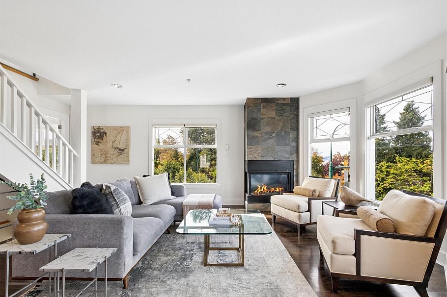 2697 York Avenue Vancouver, BC - 2